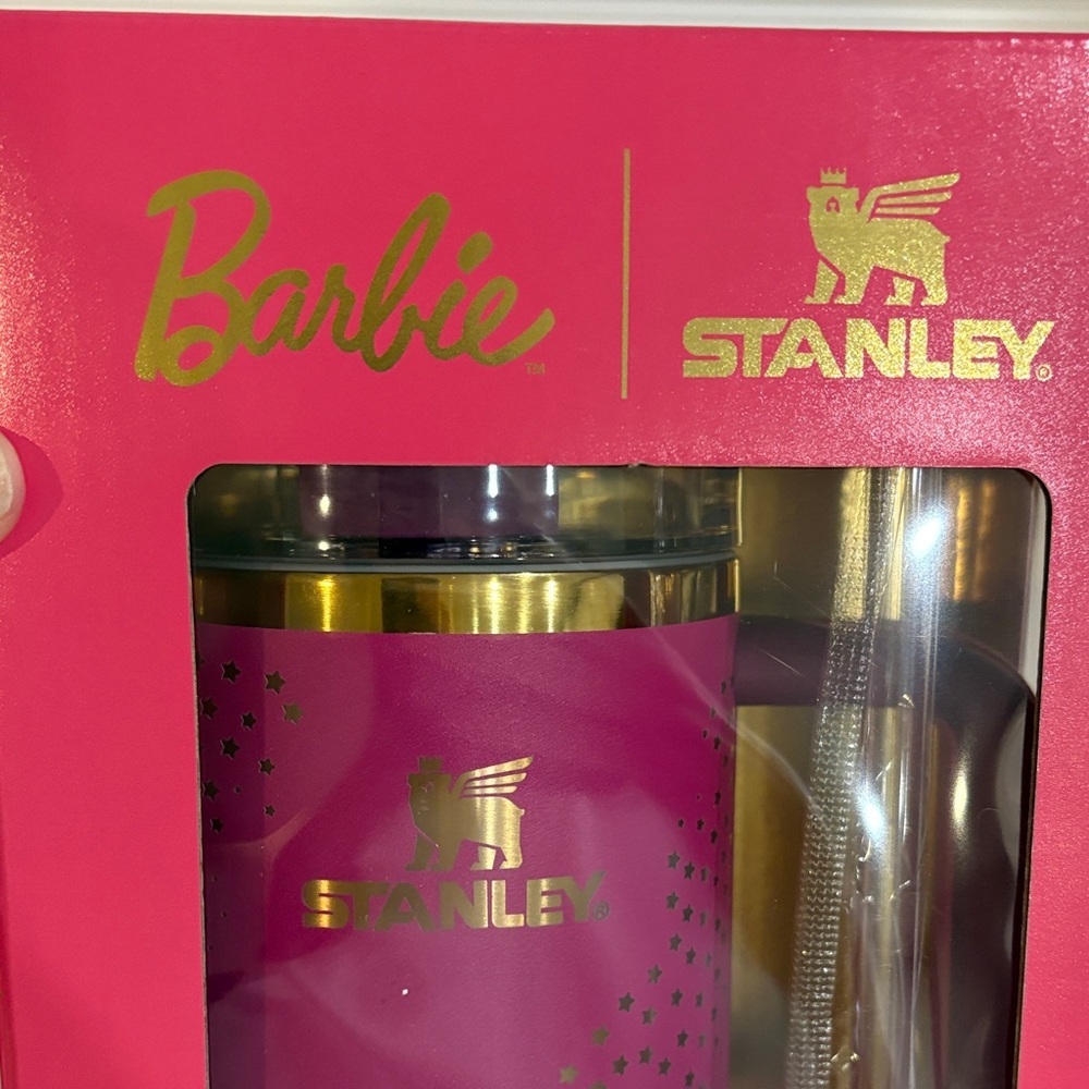 Stanley Barbie Pink Tumbler- SuperStar Barbie - Picture 7 of 9
